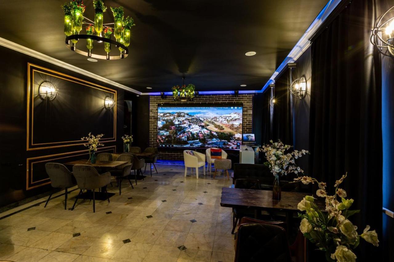 La Casa Hotel エレバン エクステリア 写真