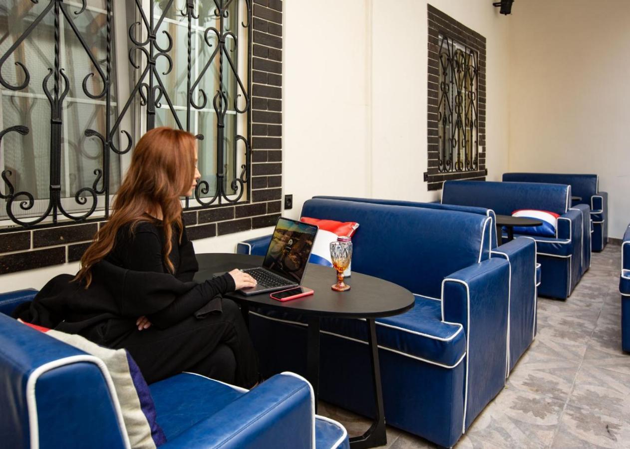 La Casa Hotel エレバン エクステリア 写真